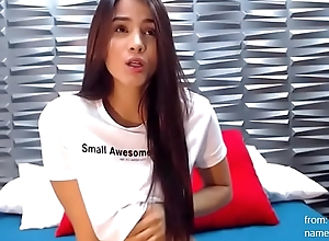 Booty Latina webcam twerk dancer